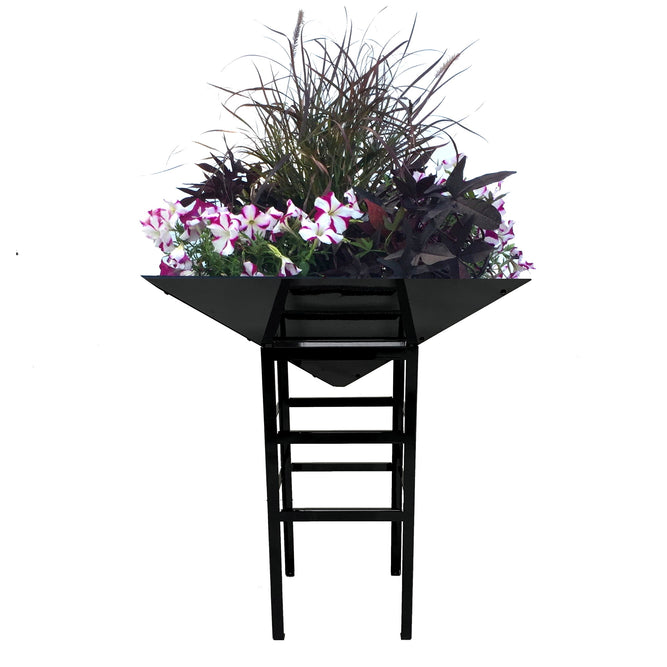 Geometric Metal Outdoor Planter and Tall Stand